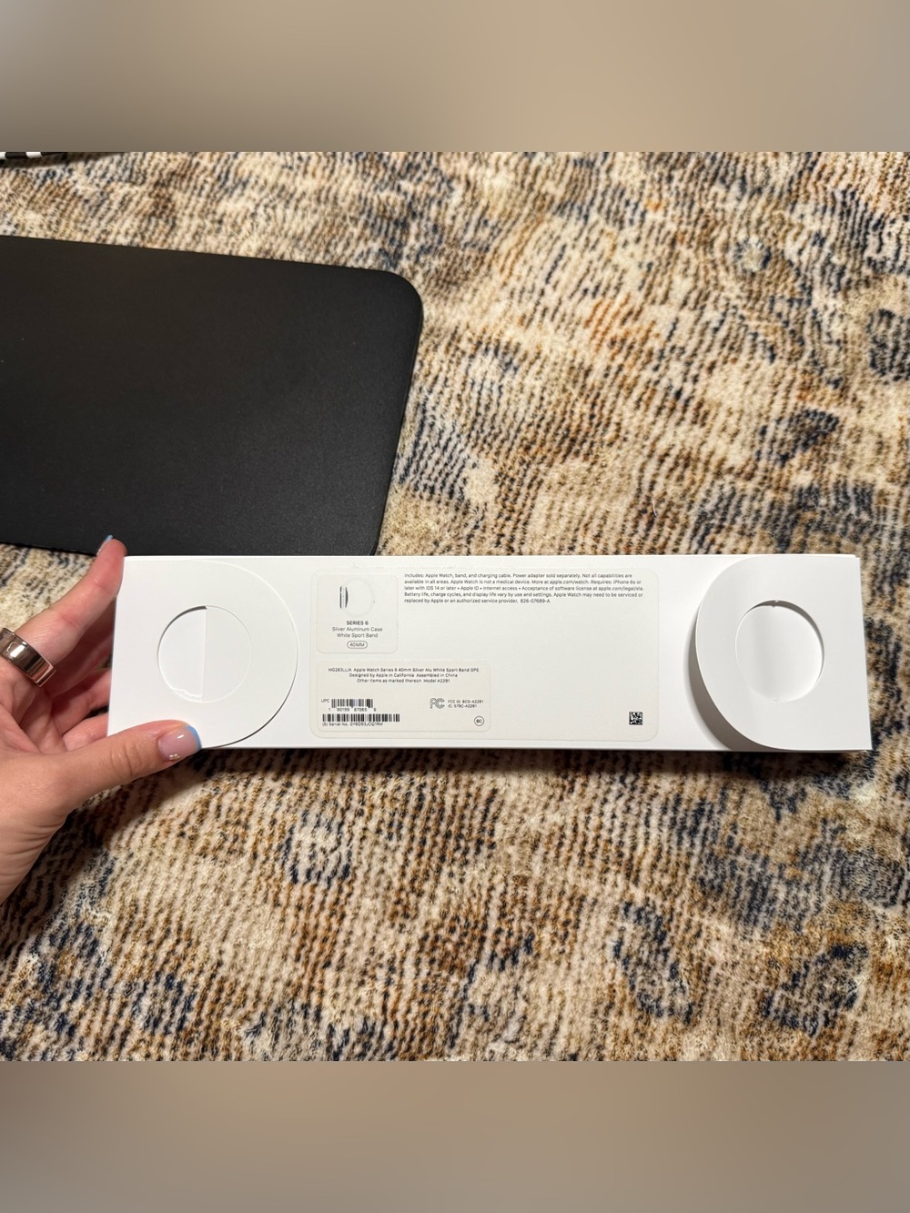 Apple Watch Series 6 — 40mm — White Sport Band plus dressy bands - Picture 9 of 11